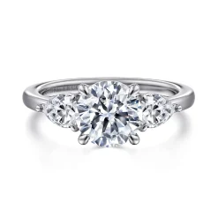 Outlet Gabriel & Co. Adalia - 14K White Gold Round Three Stone Diamond Engagement Ring