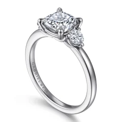 Outlet Gabriel & Co. Adeline - 14K White Gold Cushion Cut Three Stone Diamond Engagement Ring