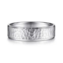 Outlet Gabriel & Co. Aiden - 14K White Gold 6mm - Men's Wedding Band in Hammered Finish