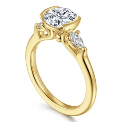 Sale Gabriel & Co. Alesandra - 14K Yellow Gold Half Bezel Round Three Stone Diamond Engagement Ring