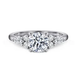 Outlet Gabriel & Co. Avah - Platinum Round Diamond Cluster Engagement Ring