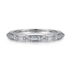 Outlet Gabriel & Co. Avella - 14K White Gold Baguette and Princess Cut Diamond Anniversary Band - 0.3 ct