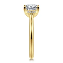 Outlet Gabriel & Co. Azucena - 14K Yellow Gold Princess Cut Solitaire Diamond Engagement Ring