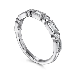 Outlet Gabriel & Co. Billie - 14K White Gold Bezel Set Baguette and Round Diamond Anniversary Band - 0.55 ct