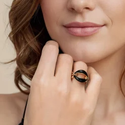 Gabriel & Co. Bujukan Bold - 14K Yellow Gold Bujukan Black Onyx Link Chain Ring