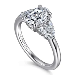 Outlet Gabriel & Co. Cami - 14K White Gold Oval Diamond Engagement Ring