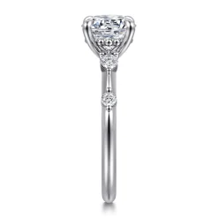 Clearance Gabriel & Co. Carinna - Platinum Round Diamond Engagement Ring