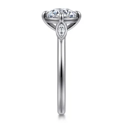 Outlet Gabriel & Co. Charli - 14K White Gold Bezel Prong Round Three Stone Diamond Engagement Ring