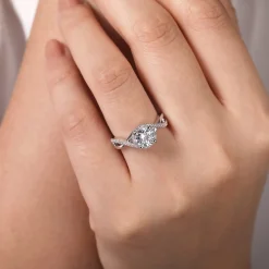 Outlet Gabriel & Co. Courtney - 14K White Gold Round Halo Diamond Engagement Ring