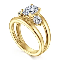 Outlet Gabriel & Co. Danni - 14K Yellow Gold Pear Shape Three Stone Diamond Engagement Ring