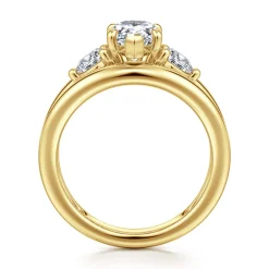 Outlet Gabriel & Co. Danni - 14K Yellow Gold Pear Shape Three Stone Diamond Engagement Ring