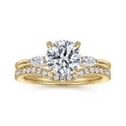 Outlet Gabriel & Co. Dela - 14K Yellow Gold Round Three Stone Diamond Engagement Ring