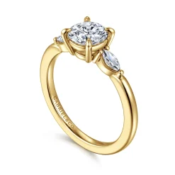 Sale Gabriel & Co. Dela - 14K Yellow Gold Three Stone Round Diamond Engagement Ring