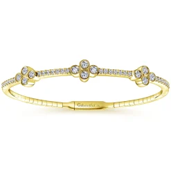 Outlet Gabriel & Co. Demure - 14K Yellow Gold Bangle with Quatrefoil Diamond Stations