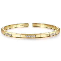 Sale Gabriel & Co. Demure - 14K Yellow Gold Cuff Bracelet with Diamond Pave Stations
