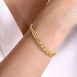 Hot Gabriel & Co. Demure - 14K Yellow Gold Plain Demure Bangle