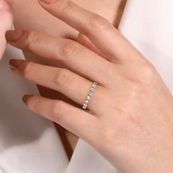 Sale Gabriel & Co. Devinne - 14K White Gold Single Prong Diamond Anniversary Band - 0.8 ct