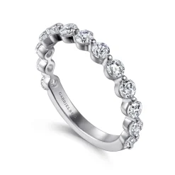 Hot Gabriel & Co. Devinne - Platinum Single Prong Diamond Anniversary Band - 1 ct