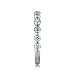 Best Gabriel & Co. Devinne - Platinum Single Prong Diamond Anniversary Band - 0.8 ct
