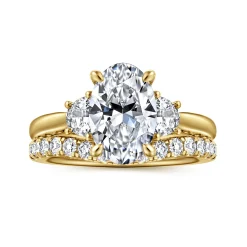 Sale Gabriel & Co. Devon - 14K Yellow Gold Oval Three Stone Lotus Diamond Engagement Ring