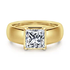 Best Gabriel & Co. Elza - 14K Yellow Gold Bezel Prong Wide Band Princess Cut Diamond Engagement Ring