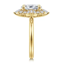 Outlet Gabriel & Co. Emarie - 14K Yellow Gold Oval Halo Diamond Engagement Ring