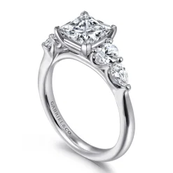 Outlet Gabriel & Co. Estefani - 14K White Gold Princess Cut Diamond Engagement Ring