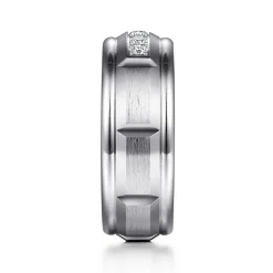 Outlet Gabriel & Co. Everett - 14K White Gold Diamond Men's Band in Satin Finish