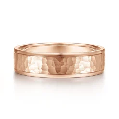 Sale Gabriel & Co. George - 14K Rose Gold 6mm - Hammered Men's Wedding Band