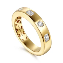 Best Gabriel & Co. Iriza - 14K Yellow Gold Flush Set Emerald Cut and Round Diamond Anniversary Band - 0.6 ct