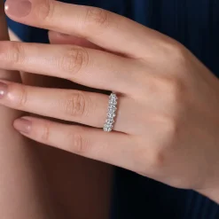 Discount Gabriel & Co. Kauai - 14K White Gold Diamond Cluster Station Anniversary Band - 1 ct