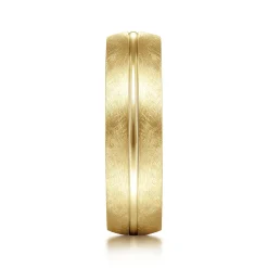 New Gabriel & Co. Kayden - 14K Yellow Gold 6mm - Brushed Diamond Cut Men's Wedding Band