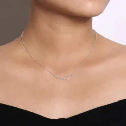 Outlet Gabriel & Co. 14K White Gold Diamond Curved Bar Necklace