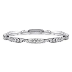 Clearance Gabriel & Co. 14K White Gold Graduating Diamond Station Bangle