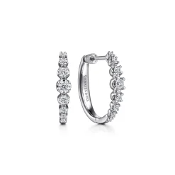 Outlet Gabriel & Co. 14K White Gold 20mm Buttercup Set Diamond Classic Oval Hoop Earrings