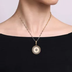 Outlet Gabriel & Co. 14K Yellow Gold Bujukan and Diamond Medallion Pendant in size 24mm With Detachable Bail