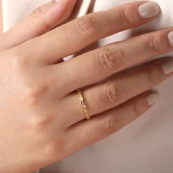 Sale Gabriel & Co. 14K Yellow Gold Chevron Station Ring