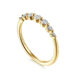 Best Gabriel & Co. 14K Yellow Gold Diamond Band Ring