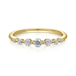 Best Gabriel & Co. 14K Yellow Gold Diamond Band Ring