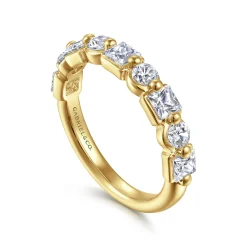 Hot Gabriel & Co. 14K Yellow Gold Prong Princess Cut and Round Diamond Anniversary Band - 1.25 ct