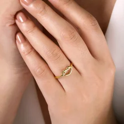 Clearance Gabriel & Co. 14K Yellow Gold Twisted Heart Pretzel Ring