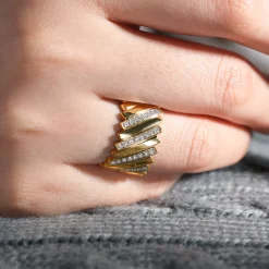 Outlet Gabriel & Co. 14K Yellow Gold Wide Alternating Diamond and Plain Strand Ring