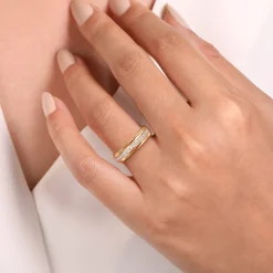 Outlet Gabriel & Co. Lazare - 14k Yellow Gold Channel Set Round 15 Stone Diamond Anniversary Band - 0.35 ct