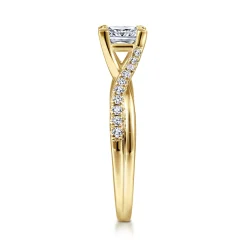 Best Gabriel & Co. Leigh - 14K Yellow Gold Princess Cut Diamond Engagement Ring