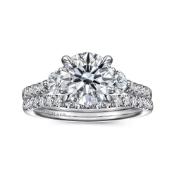 Outlet Gabriel & Co. Moon - 14K White Gold Round Three Stone Lotus Diamond Engagement Ring
