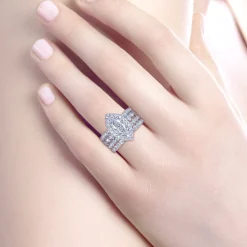 Outlet Gabriel & Co. Moore - 14K White Gold Marquise Halo Diamond Engagement Ring