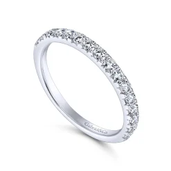 Sale Gabriel & Co. Nimes - 14K White Gold Fishtail Pave Diamond Wedding Band - 0.45 ct