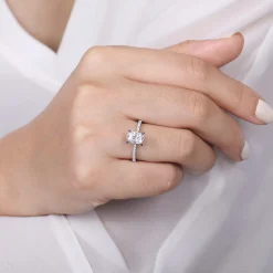 Discount Gabriel & Co. Noa - 14K White Gold Oval Diamond Engagement Ring