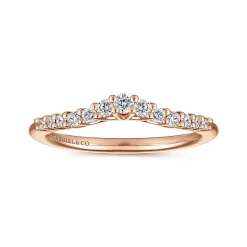 Sale Gabriel & Co. Ostrava - Curved 14K Rose Gold Shared Prong Diamond Wedding Band - 0.25 ct
