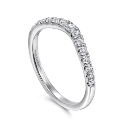 Outlet Gabriel & Co. Prato - Curved 14K White Gold French Pave Diamond Wedding Band - 0.25 ct